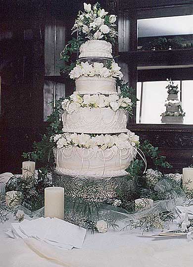 With This Ring Cake Photo