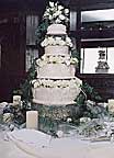 with this ring cake thumbnail